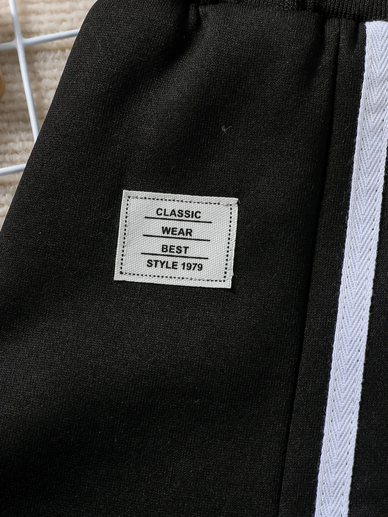 2024 Autumn/Winter Baby Boys Casual Sports Fleece Solid Color Pants With Woven Label Warm Soft  Fashion Trousers