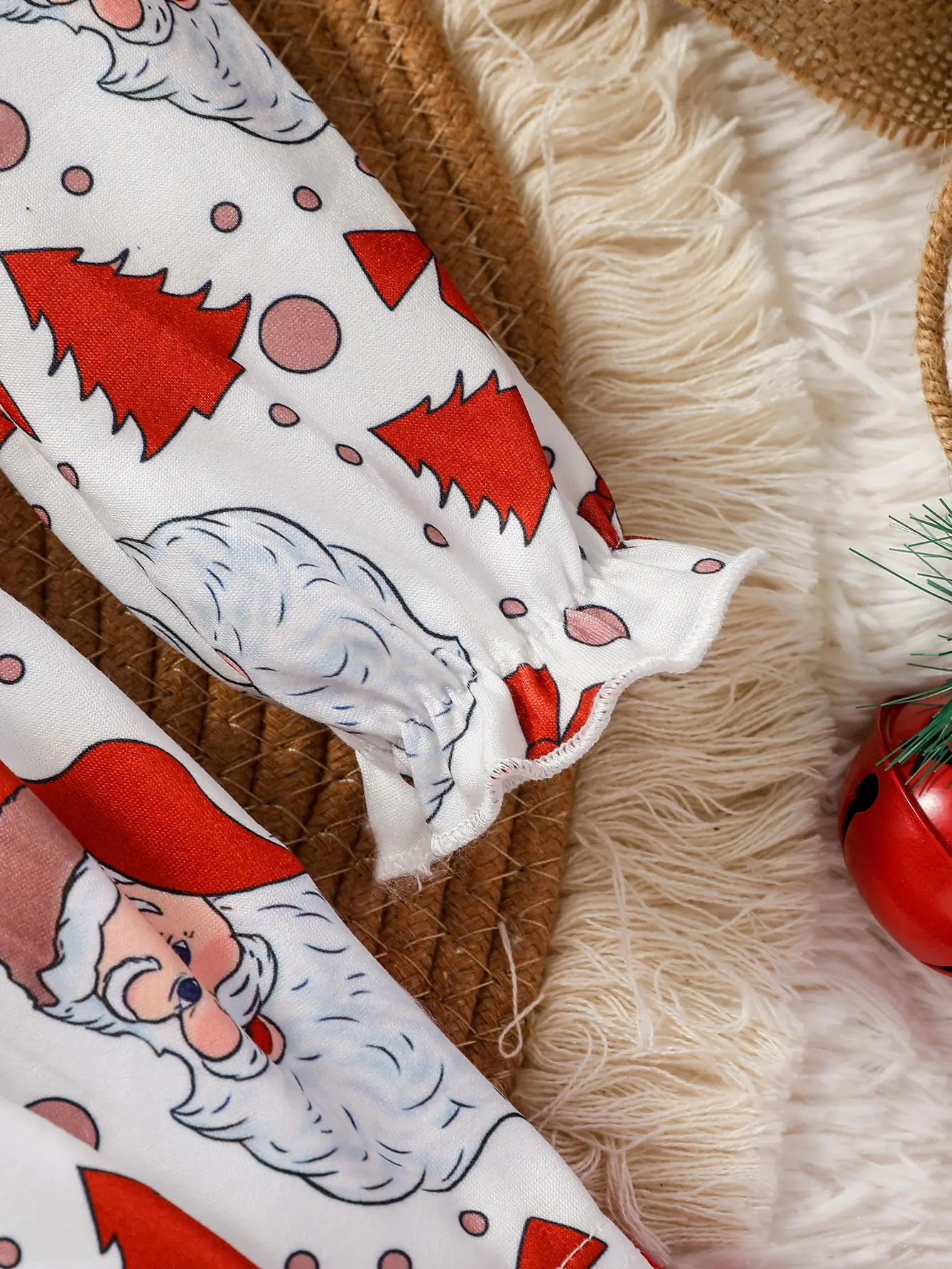 2Pcs Baby Girls Long Sleeve Print Santa Claus With Bow Top+  Solid Red Trousers Set For Christmas Outdoor Wear