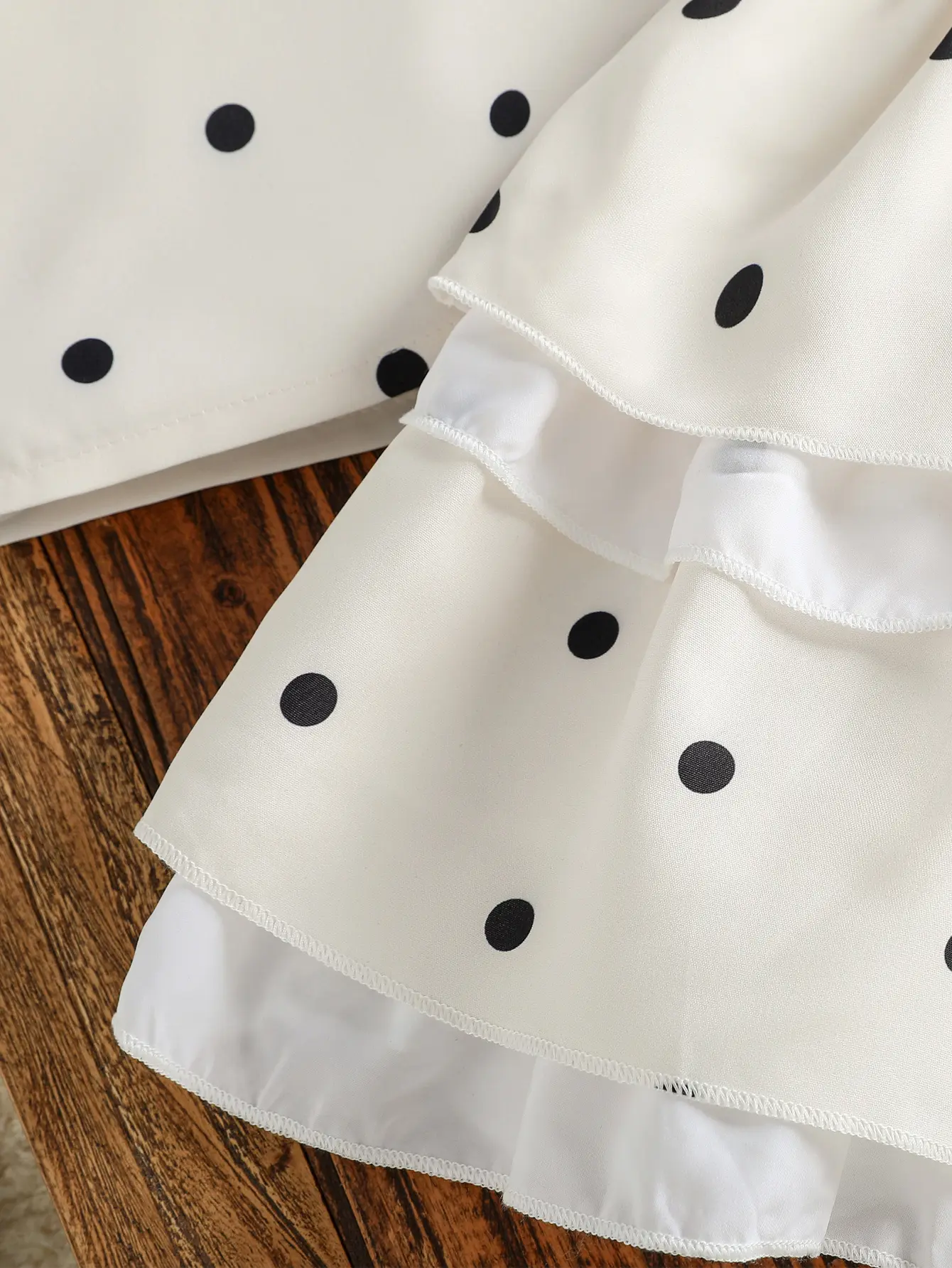 2025 New Summer Polka Dot Printed Short-sleeved T-shirt and Pleated Skirt, Casual and Versatile Two-piece Set