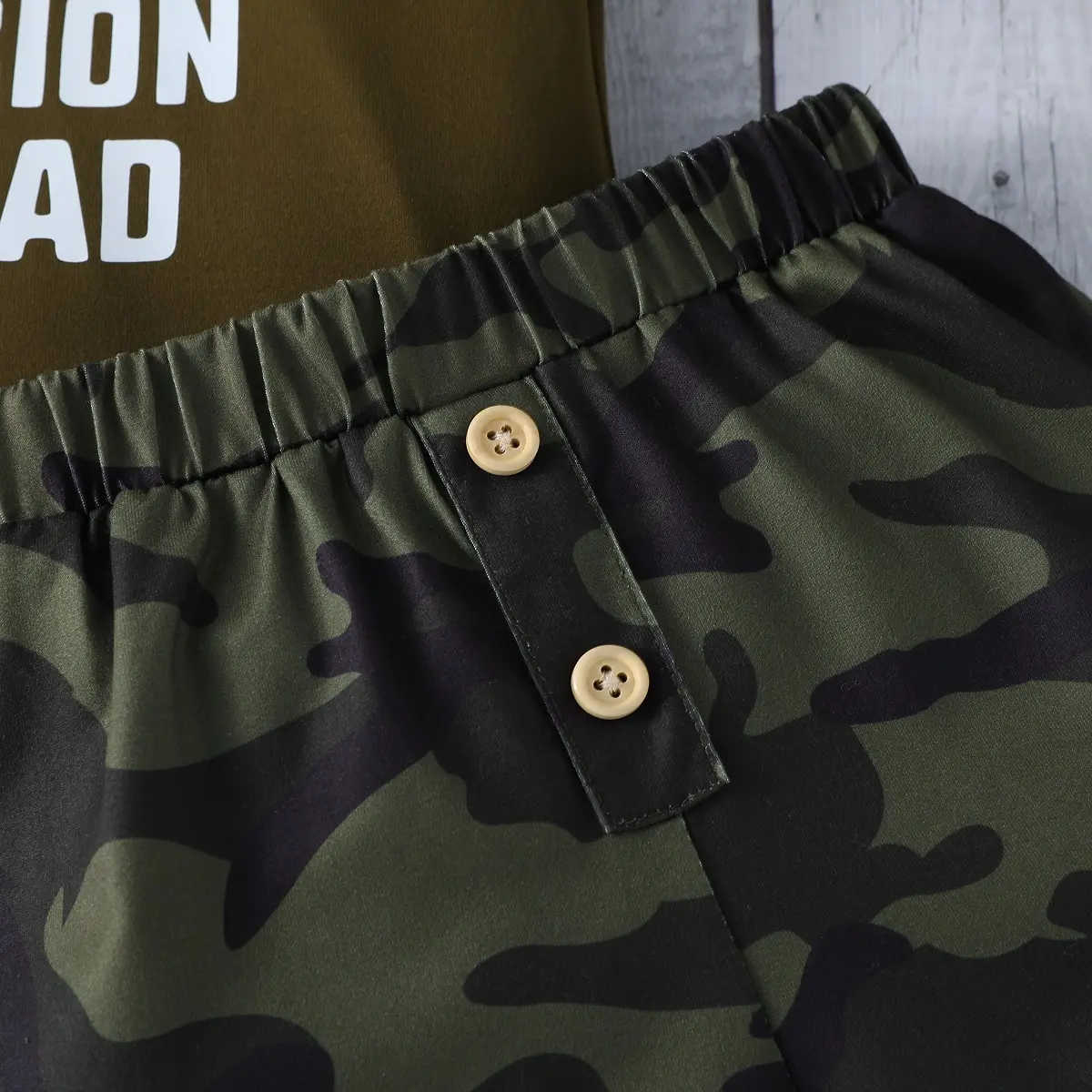 Boys’ Summer New Arrival Letter Print Short Sleeve T-shirt + Camouflage Shorts Casual Fashion Set
