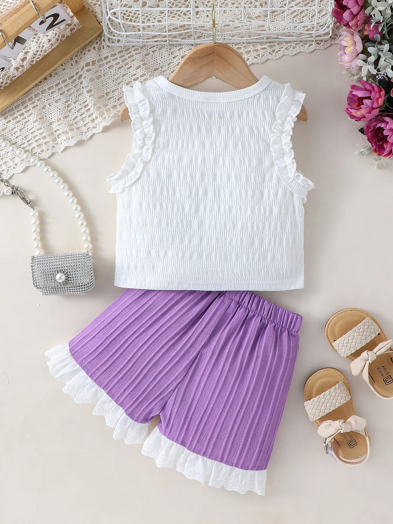 New Arrival Children’s Girls 3D Flower Patchwork Wood Ear Collar Vest Top with Ruffle Seashell Stripe Shorts Set