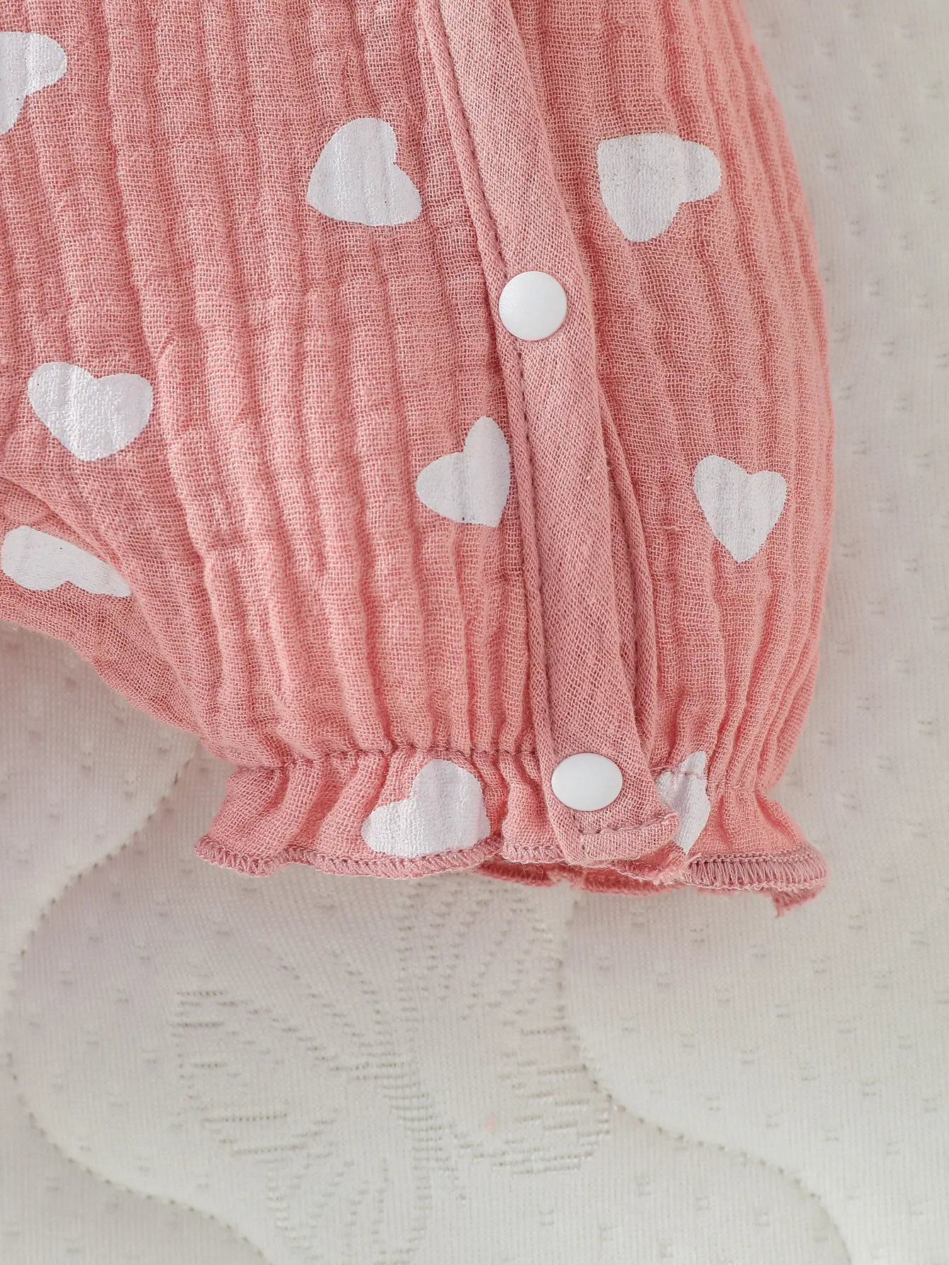 Newborn 4PCS Baby girl Pink Cotton summer simple and cute heart print Casual Fashion jumpsuits  +Headband+Bib+Gloves