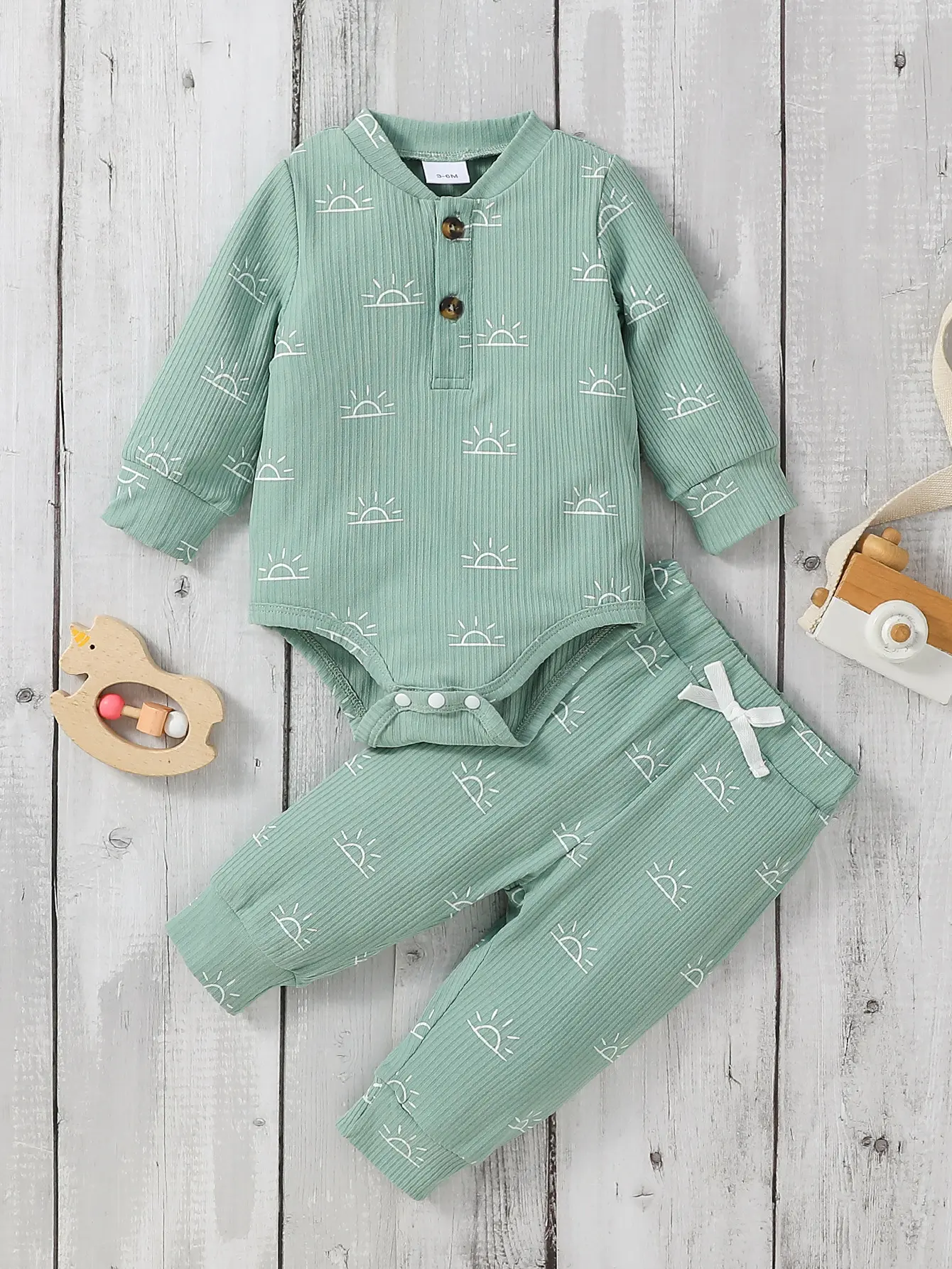 2pcs Baby Boys Long Sleeve Print Cartoon Sun Bodysuit With Button+ Pant For Autumn/Spring pastorale Set