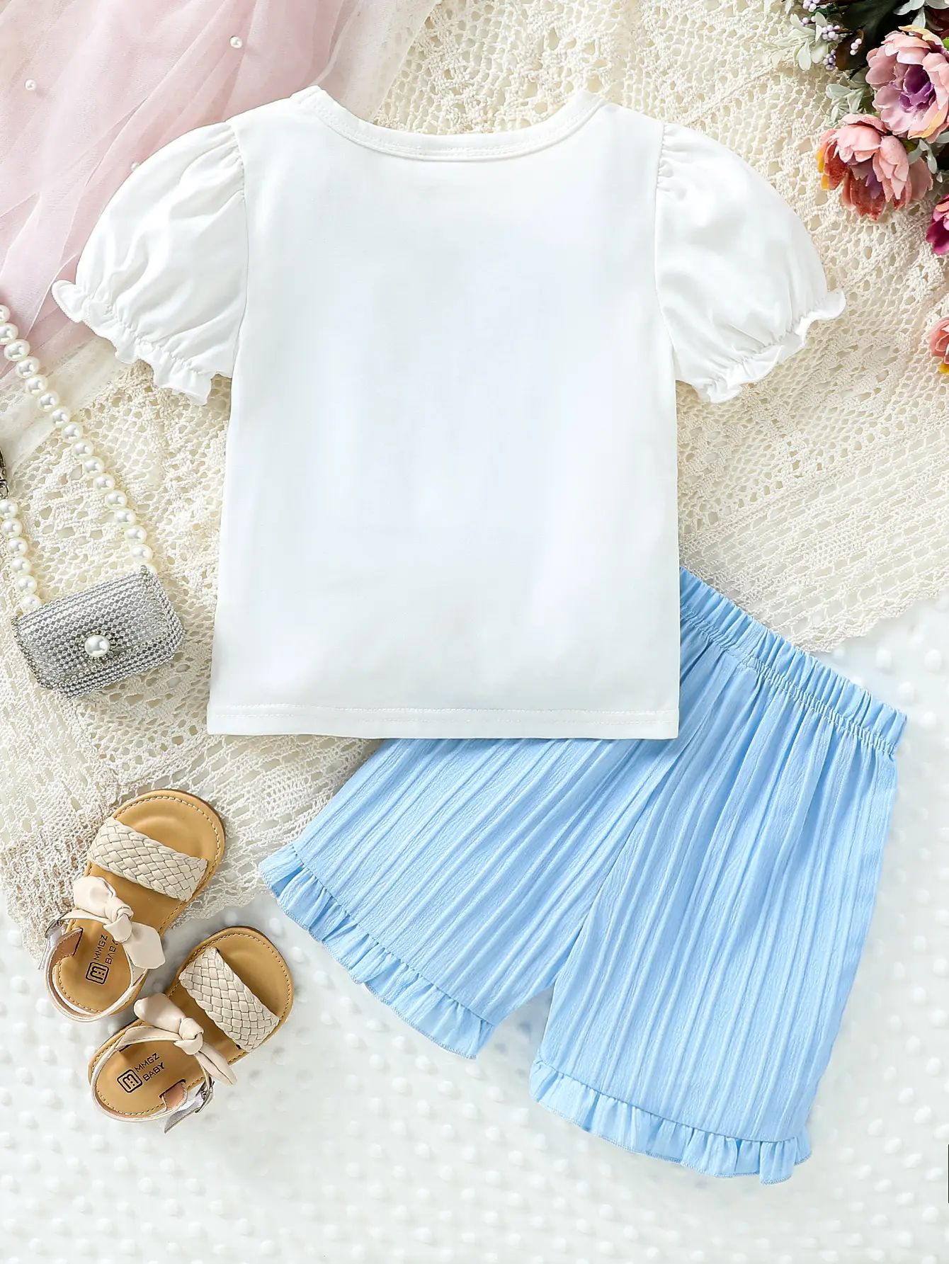 Children’s 2025 New Summer Printed Bowknot Short-sleeve T-shirt with Solid-color Shorts Fashionable and Versatile Two-piece Set