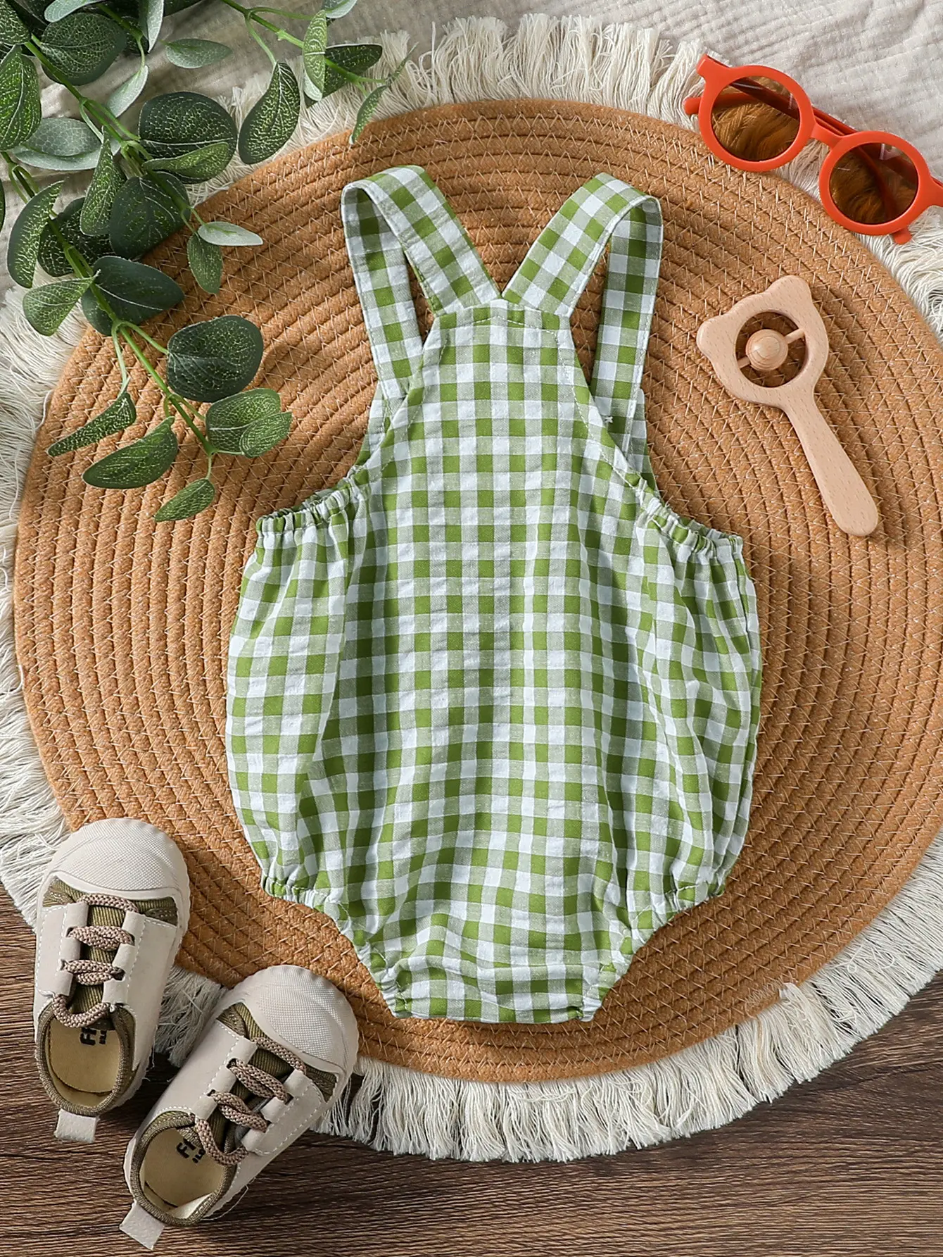 2024 new Baby Girls Sleeveless Square Collar Plaid Fashion Jumpsuit With Button For Outdoor Vacation Wear