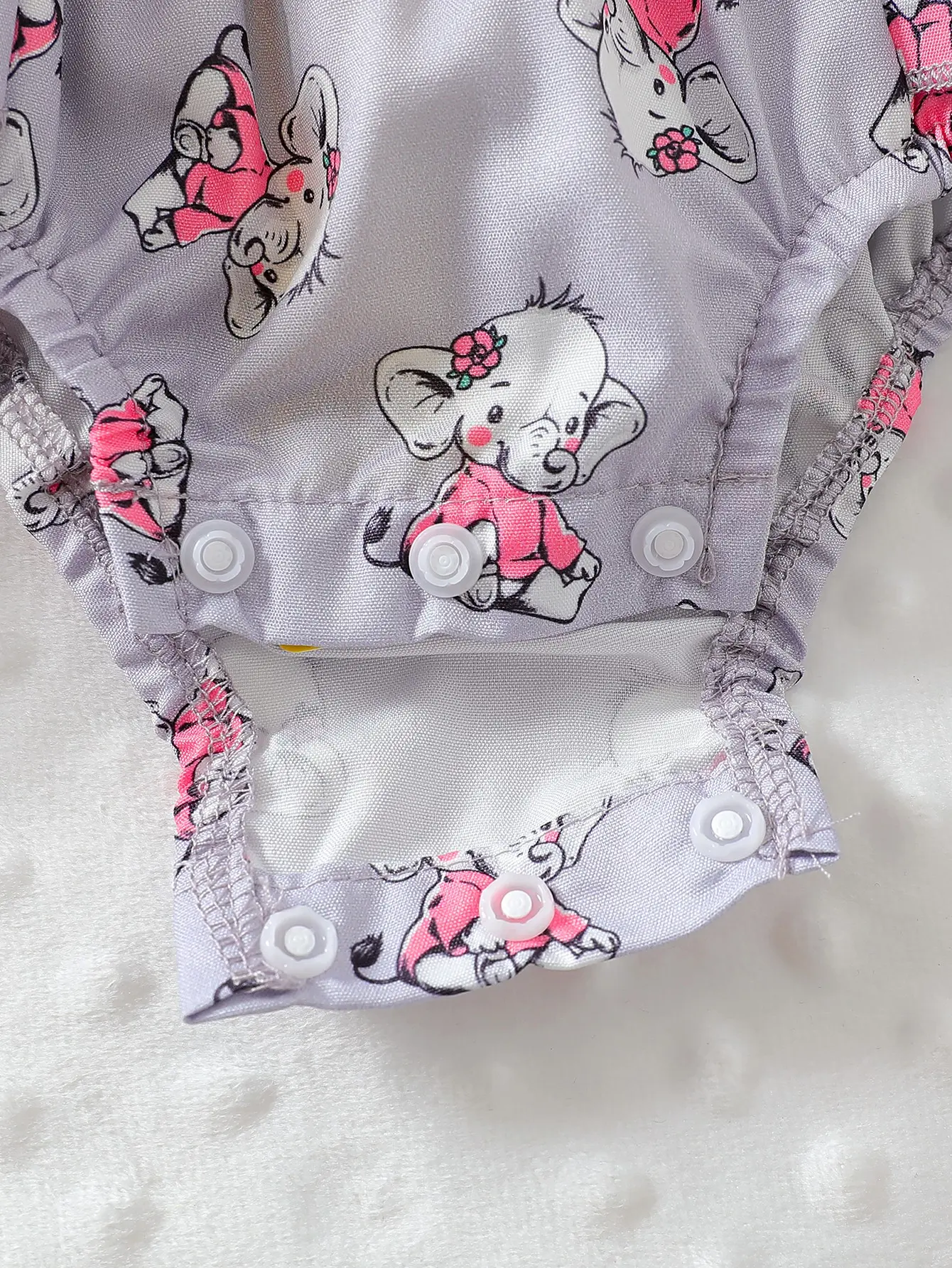 2025 New Summer Elephant Print T-shirt with Matching Headband and Overalls for Baby Girl, Casual and Versatile Three-piece Set