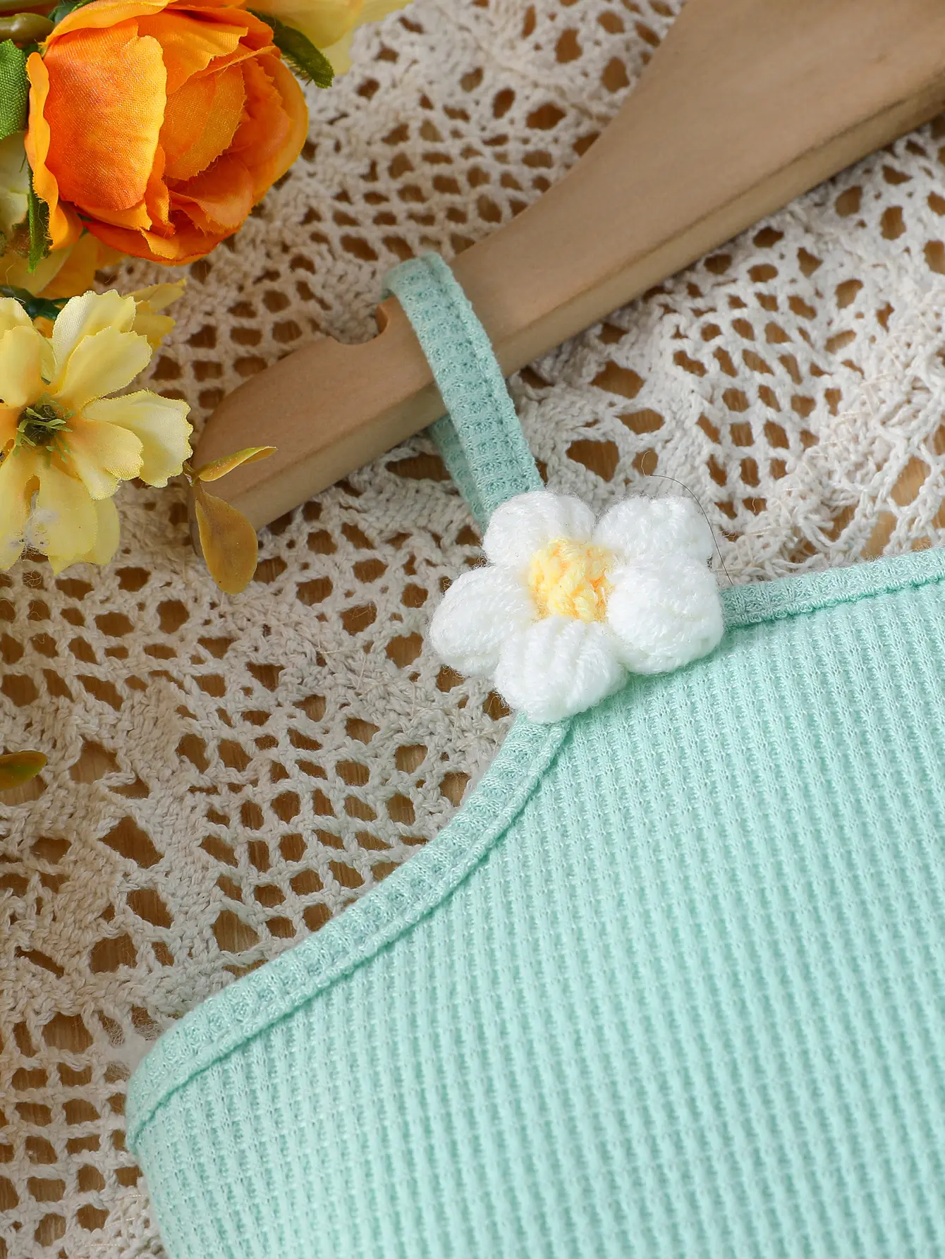 New Arrival Girls’ 3D Mini Flower Tassel Vest with Colorful Tassel Shorts Set Sweet and Cute