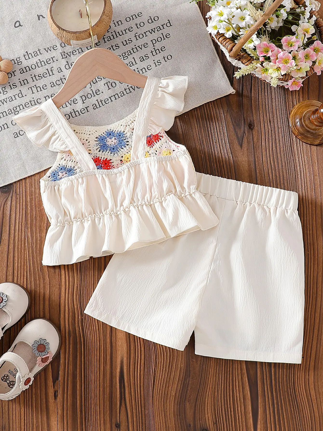 New 2025 Summer Children’s Clothing: Vintage Lace Blouse and Shorts Set for Little Girls