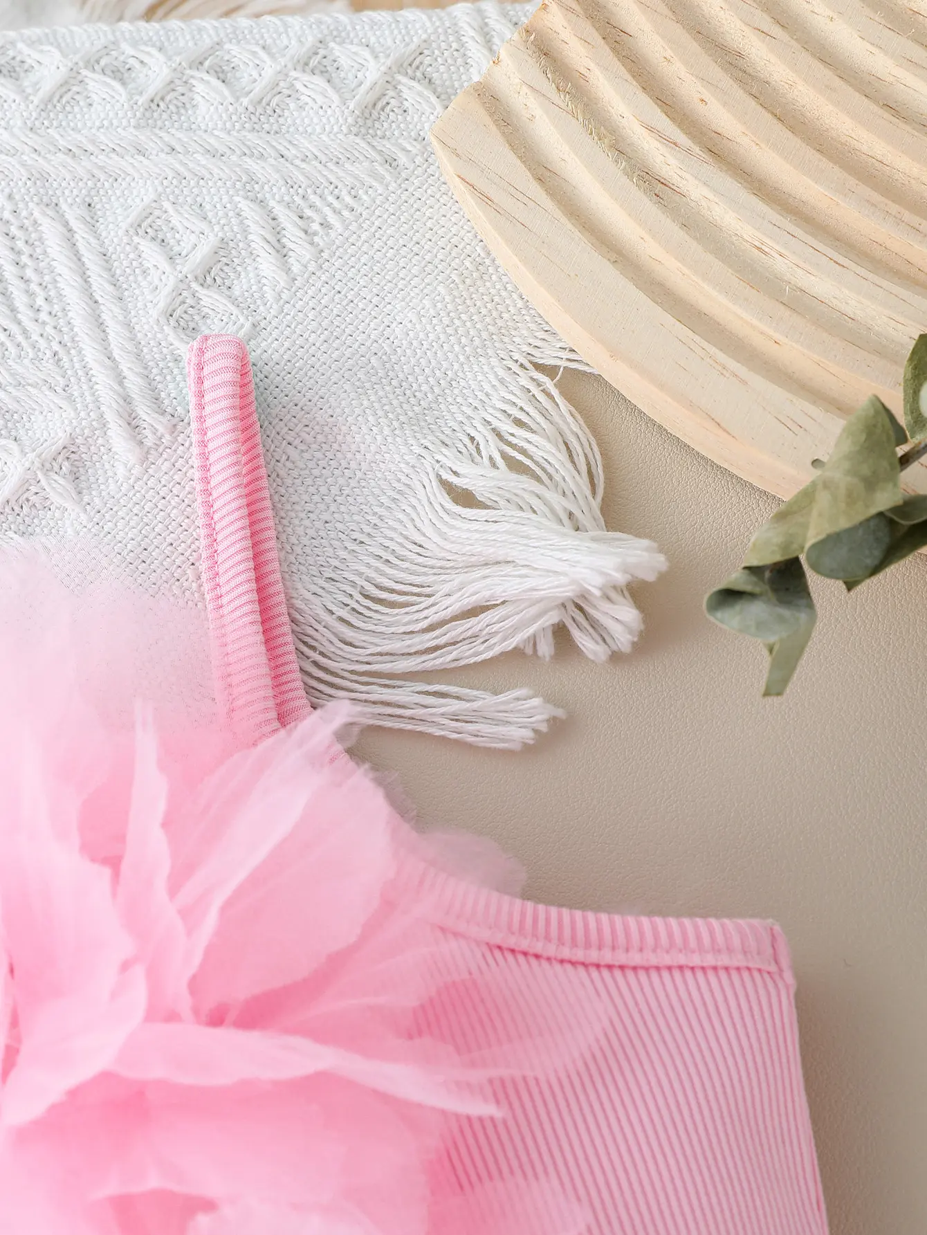2Pcs Girls Summer Fashion Sleeveless Square Neck Pink Tops With Flower + Solid Shorts Pants Set For Kids Active Suit Clothes