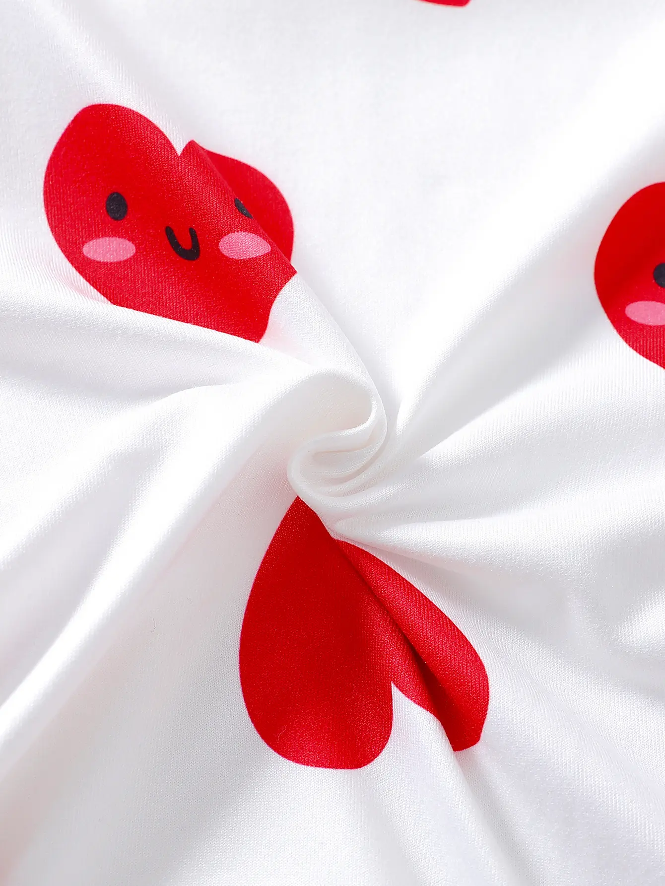 2025 New Summer Infant Girl’s Long-Sleeved Rompers with Heart Print