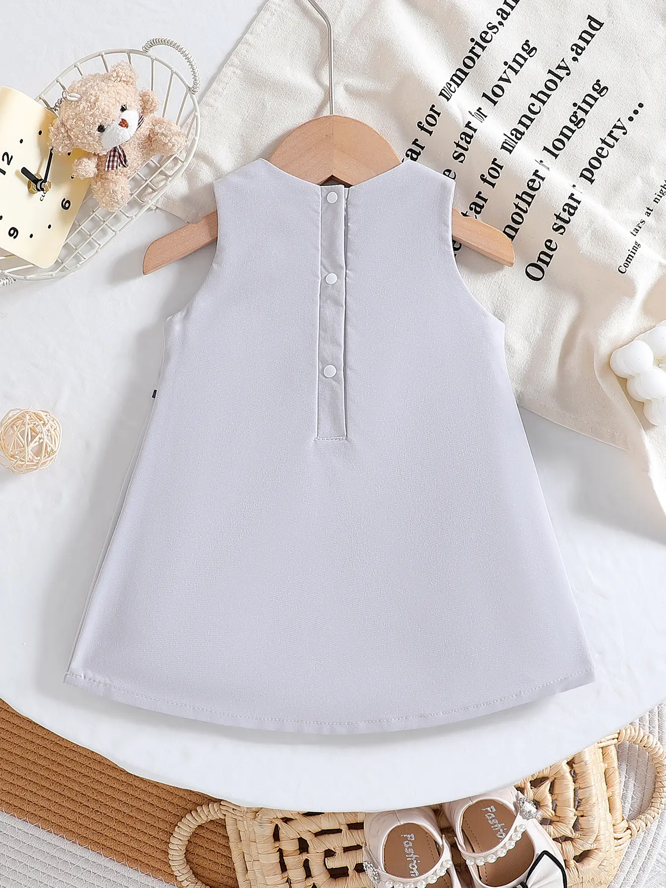 2025 New Arrival Mock Pocket Solid Sleeveless Casual Versatile Dress