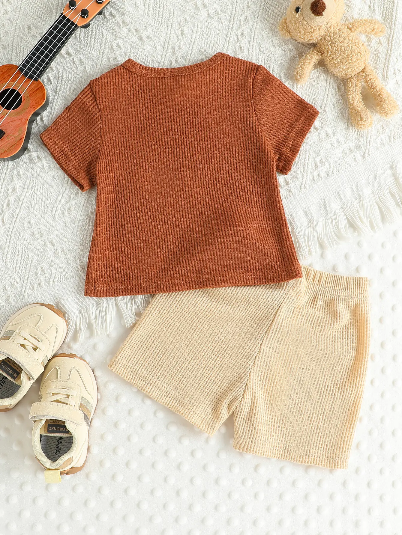 Children’s Summer New Arrival Boys’ Teddy Bear T-Shirt and Casual Shorts Set