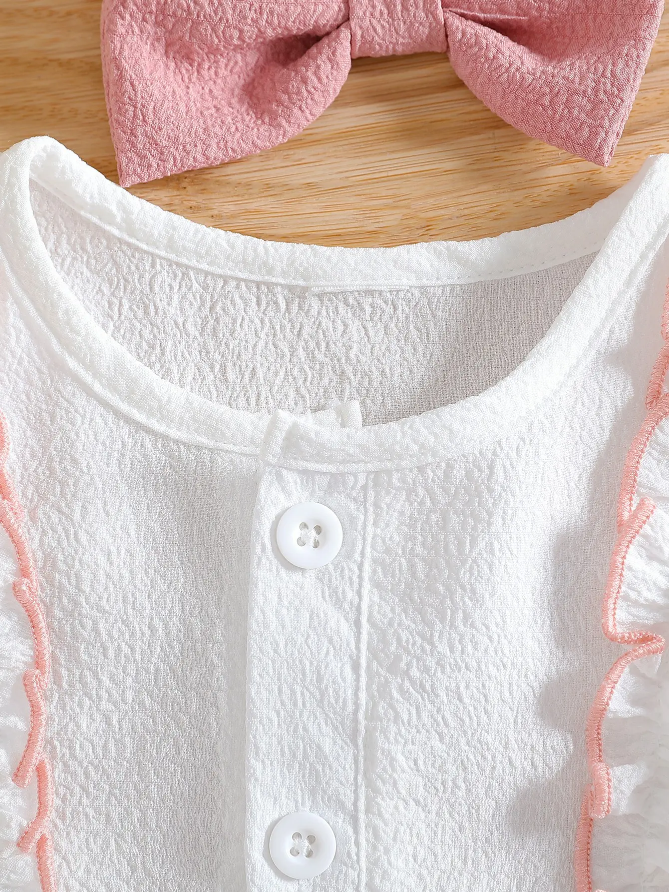 Girls’ Summer 2025 New Fashion Baby Children’s Solid Color Puff Sleeve Top and Shorts Three-piece Set