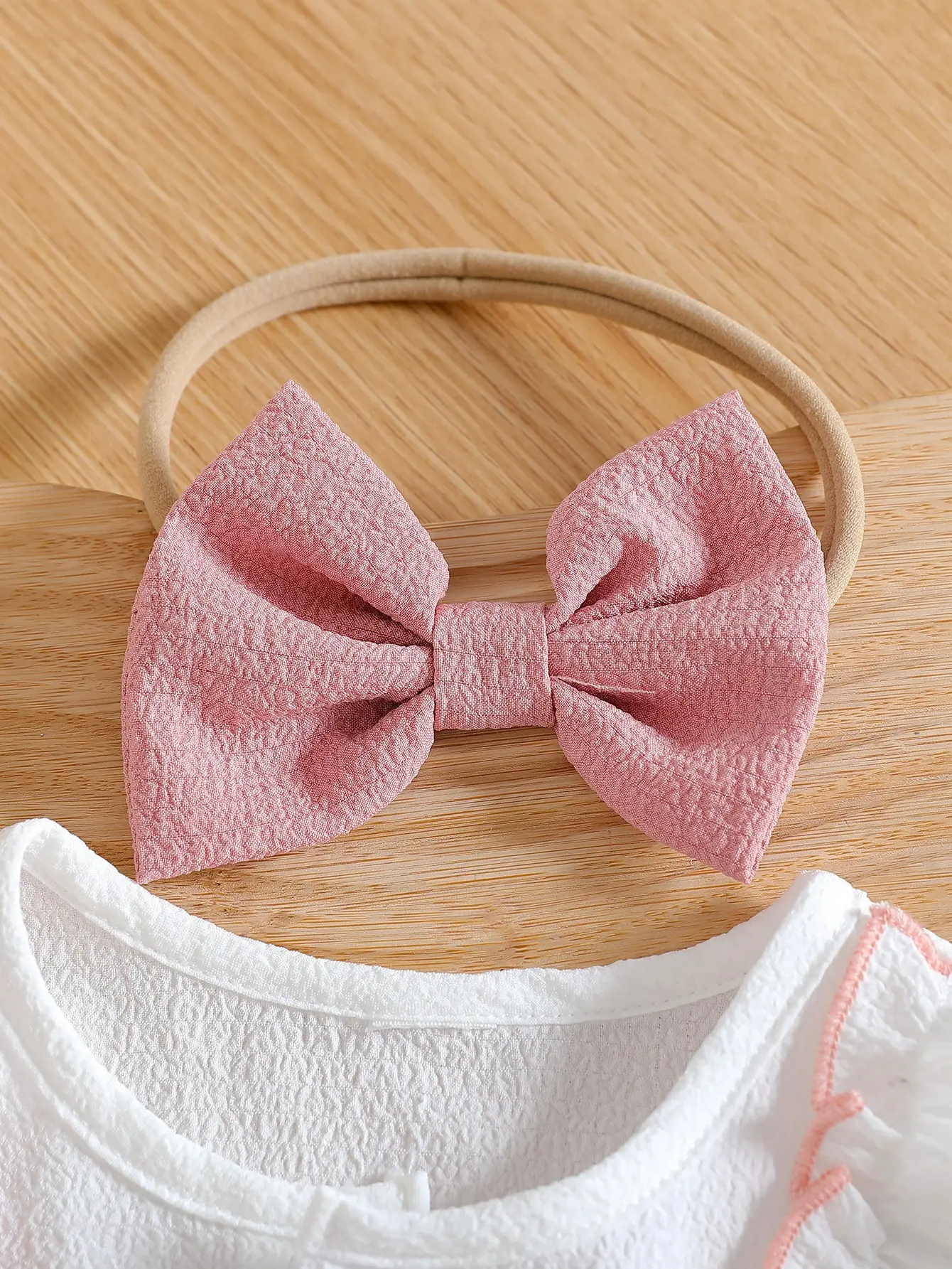 Girls’ Summer 2025 New Fashion Baby Children’s Solid Color Puff Sleeve Top and Shorts Three-piece Set