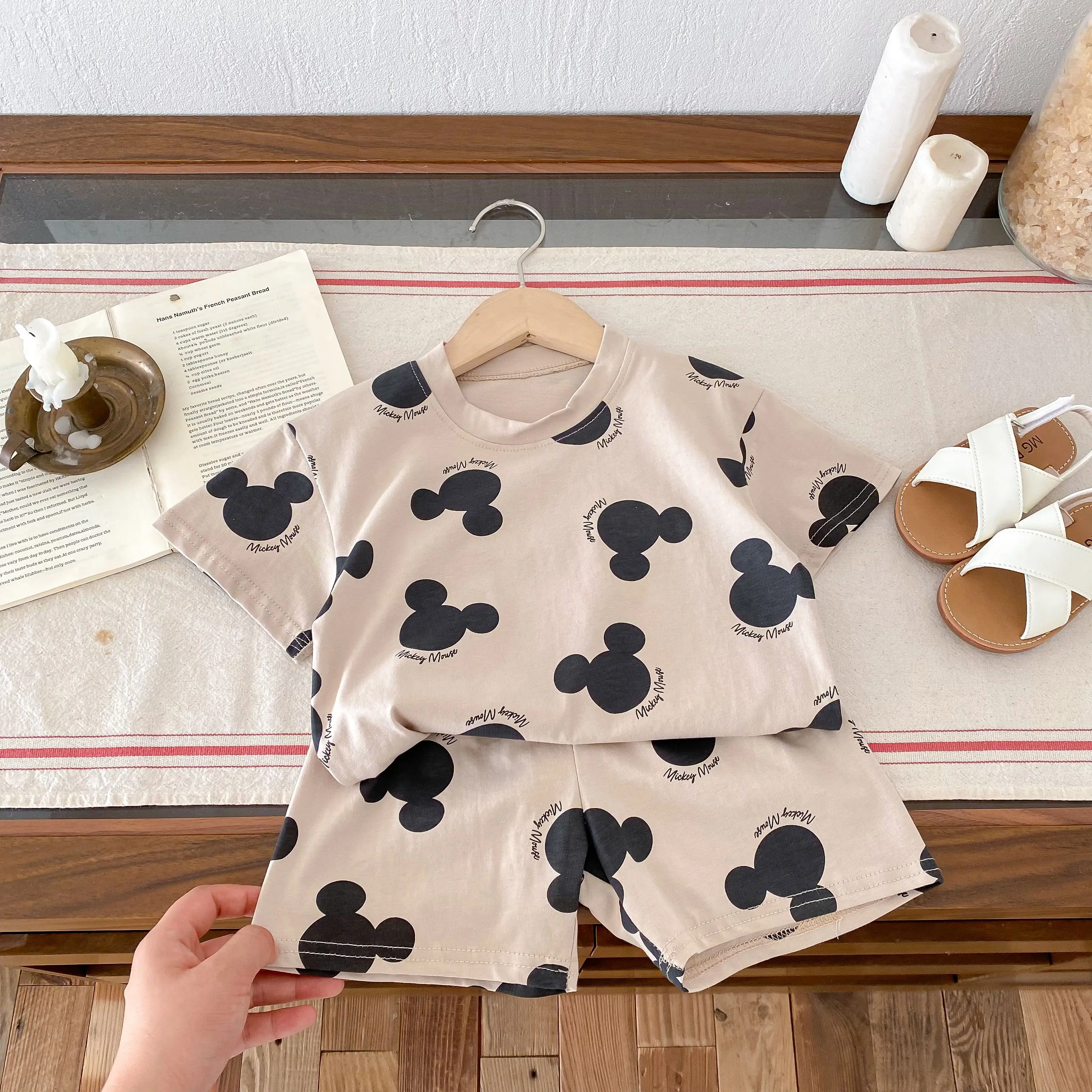 Disney Printed T-shirt Casual Fashion Set For Girls And Babies Short Sleeved+shorts Fashion Casual Clothing