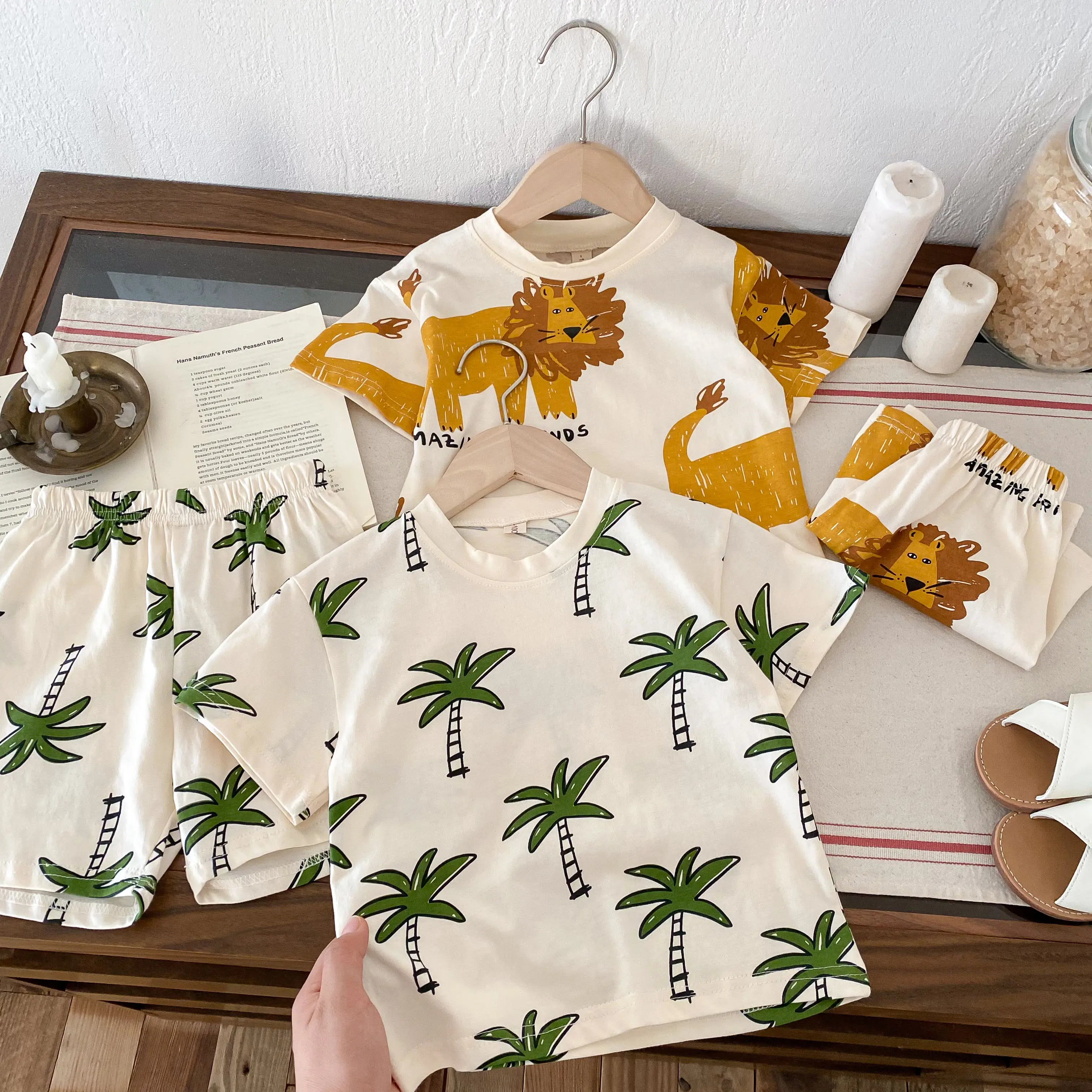Cartoon Printed Girls' Clothing Short Sleeved Sportswear Summer Clothing T-shirt+tight Shorts Two-piece Set Children's Clothing