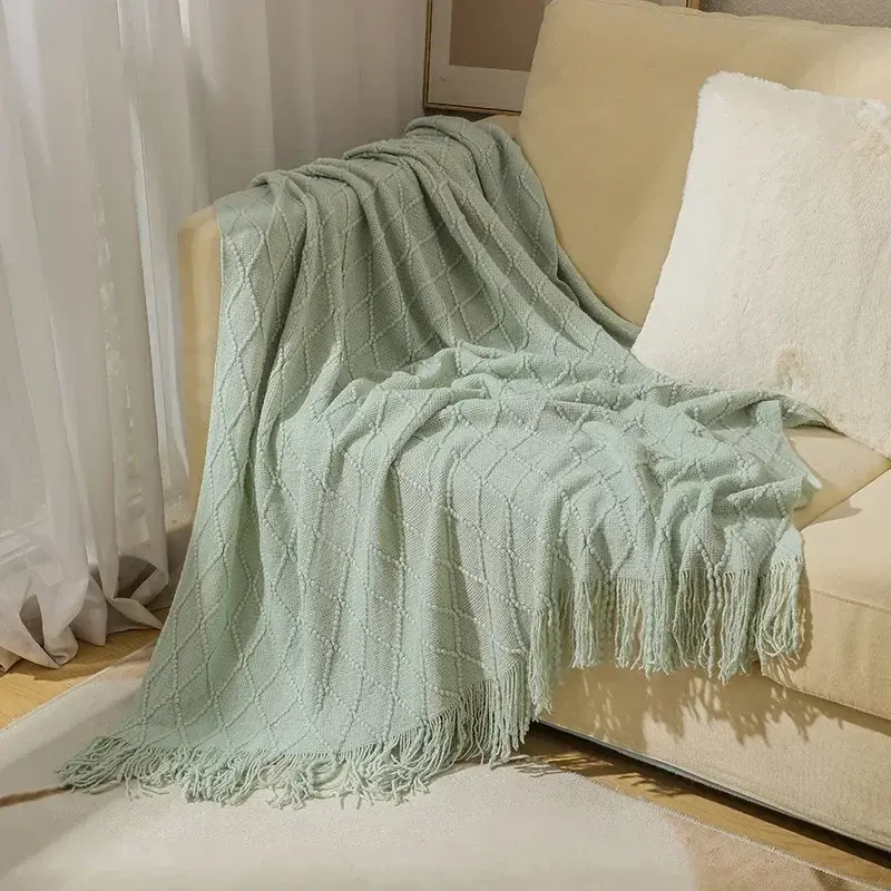 Nordic Solid Casual Blankets Throws Soft Comfortable Knitted Shawl Sofa Blanket Bed End Cover Travel Hotel Decorative Bedspread