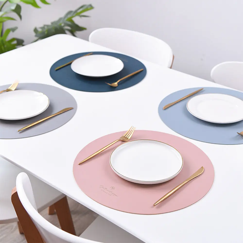 2sets Round Faux Leather Placemats Waterproof Anti-Slip Dual Sided Placemats Heat Resistant Washable Table Mats with Coasters
