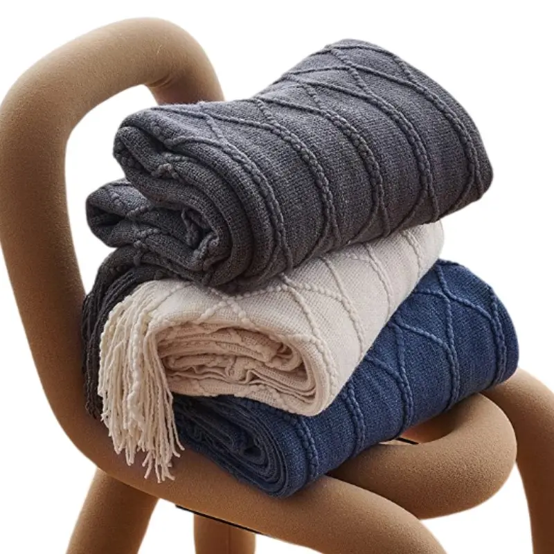 Knitted Throw Blanket for Couch and Bed, Soft Living Room Home Decor Knitted Blanket with Tassel, Outdoor Lightweight Breathable