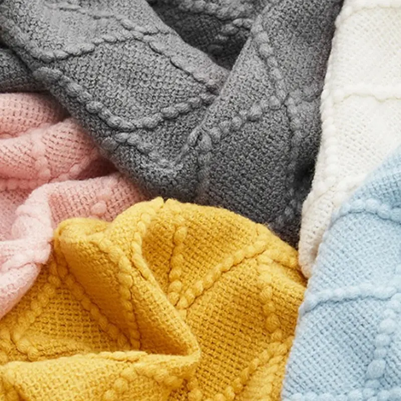 Gift Diamond Acrylic Knitted Throw Blanket Lightweight Soft Cozy Decorative Woven Blanket with Tassels for Couch Bed Sofa Travel