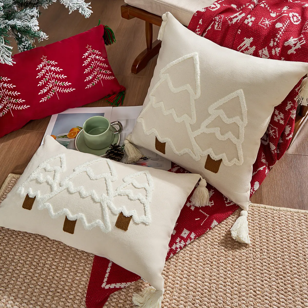Battilo Christmas Throw Pillow Cover with Tassels Decorative Green Tufted Pillowcase for Sofa Bed Cushion Case for Home Decor