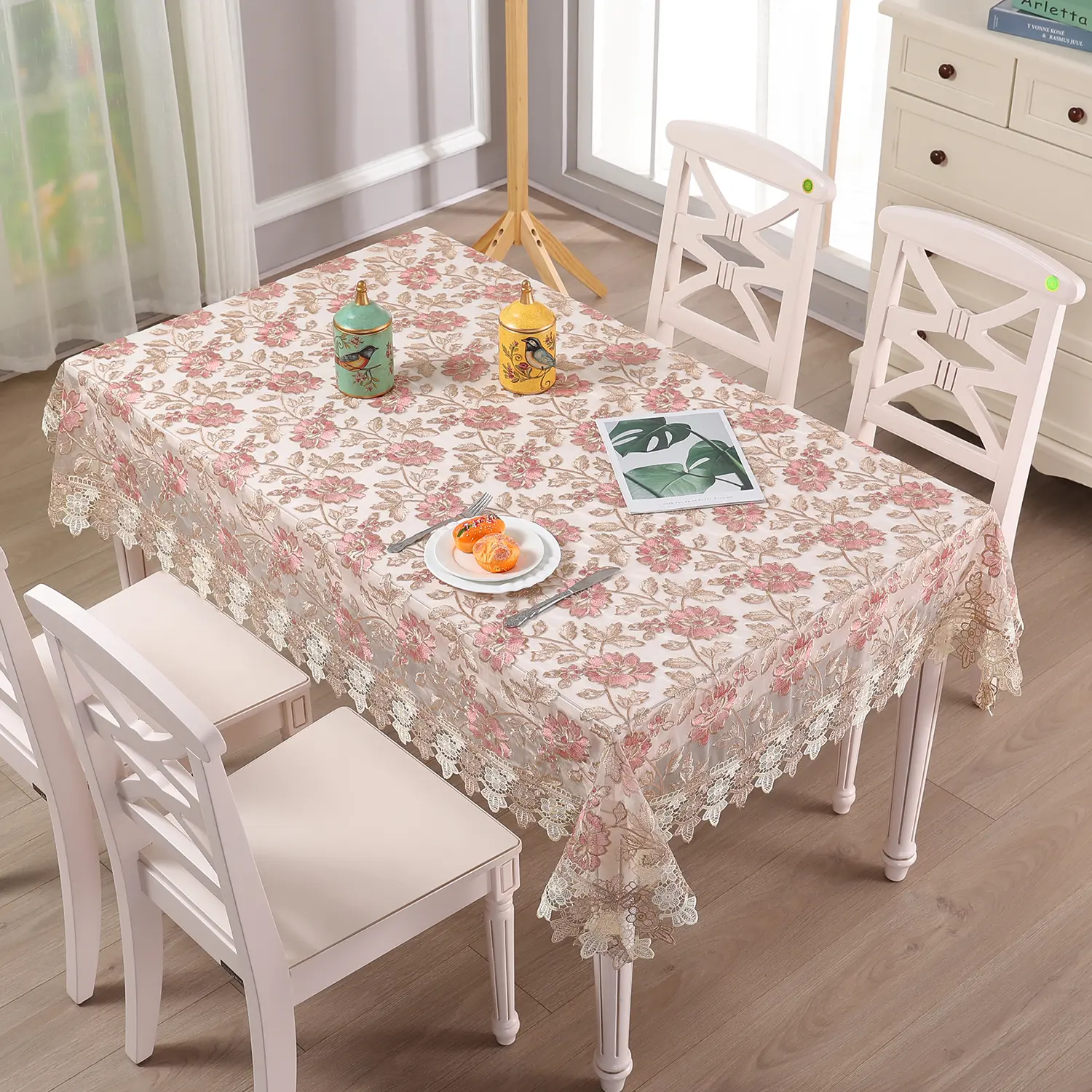 Battilo Lace Table Cover Round Rectangular Tablecloth Luxury Embroidered Coffee Table Cloths for Dining Table Wedding Home Decor