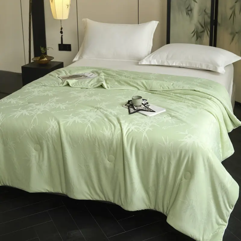 Cooling Bamboo Summer Quilt, Lightweight Breathable Summer Blanket for Queen King Size Luxury Throws for Bed, Couch and Sofa