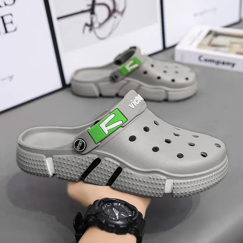 New Plus Size Hollow Out Sandals Men's Soft Bottom Casual Trendy Beach Shoes EVA Material Lightweight Vacation Slippers