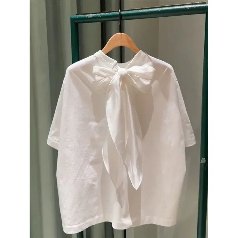 Chic White Butterfly Knot T-Shirt Women's Fashionable Miniature Design European Style Short Sleeve Crew Neck Top