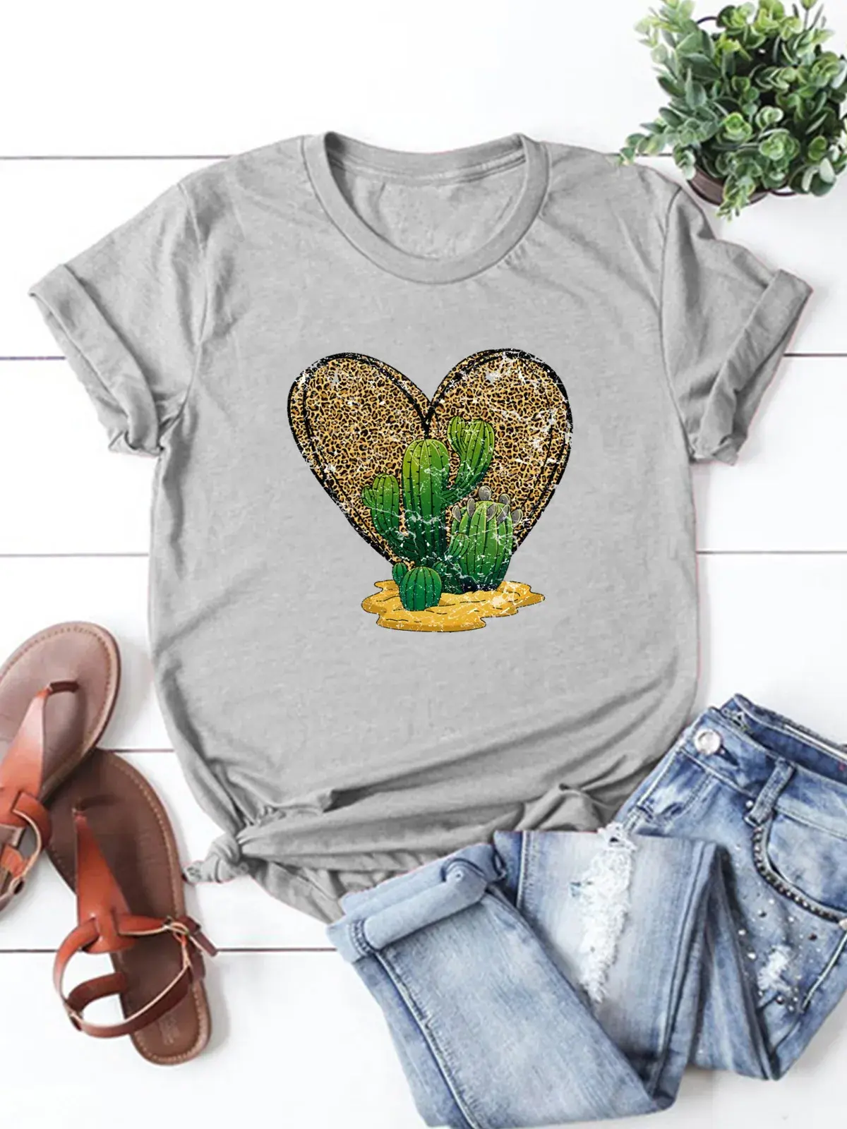 Short Sleeve T-Shirt Heart Cactus Pattern Print Street Style Casual Top for Young Women under 24 Years Old Polyamide Material