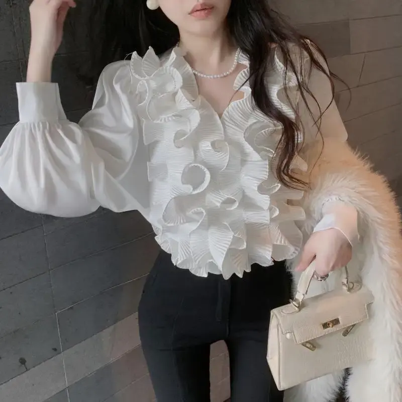 Design Sensibility V-Neck Wood Ear Collar Women's Autumn/Winter French Style Cropped Inner Top T-Shirt From China Mainland