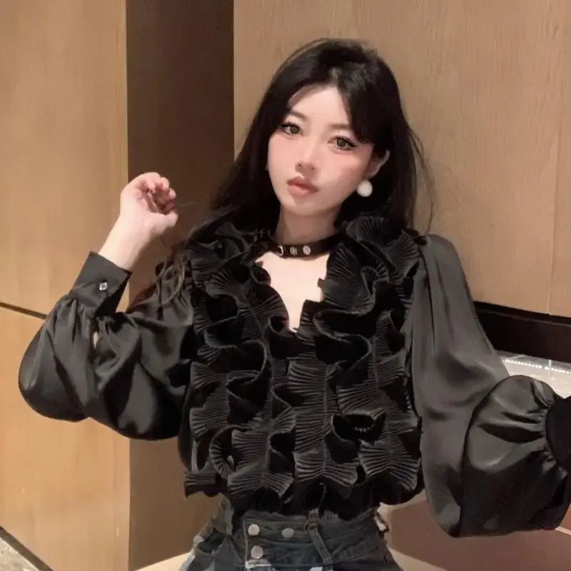 Design Sensibility V-Neck Wood Ear Collar Women's Autumn/Winter French Style Cropped Inner Top T-Shirt From China Mainland