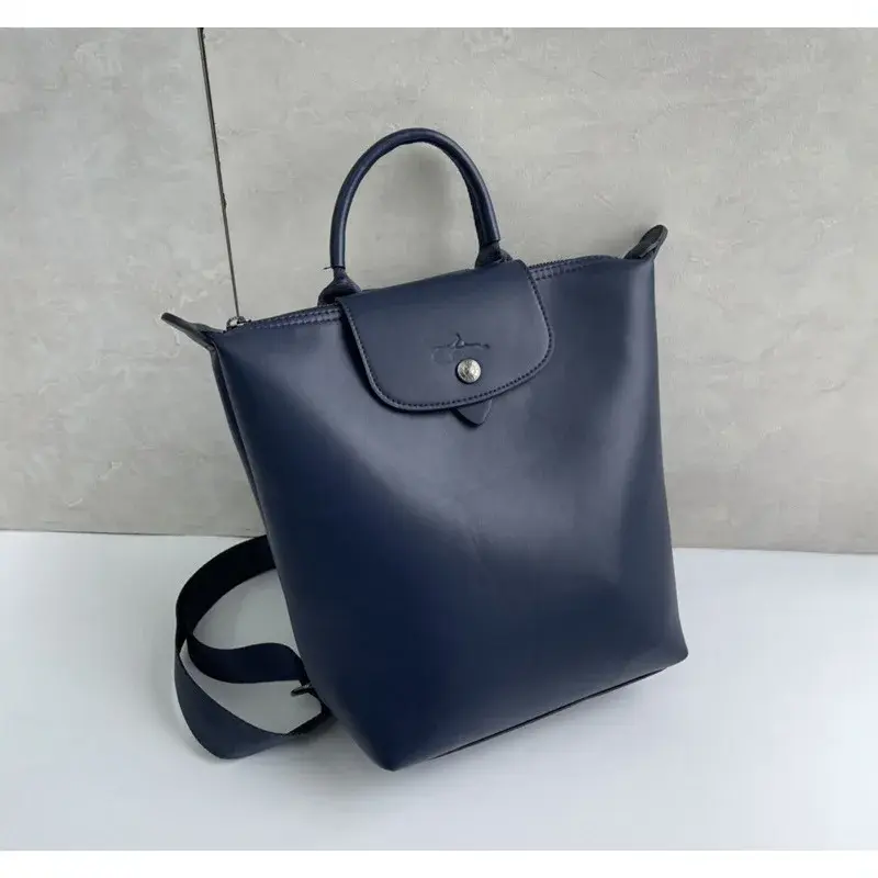 Lightweight Versatile Commuter Backpack Soft Dual-Shoulder Bag for Women Practical Travel Accessory Zipper Closure