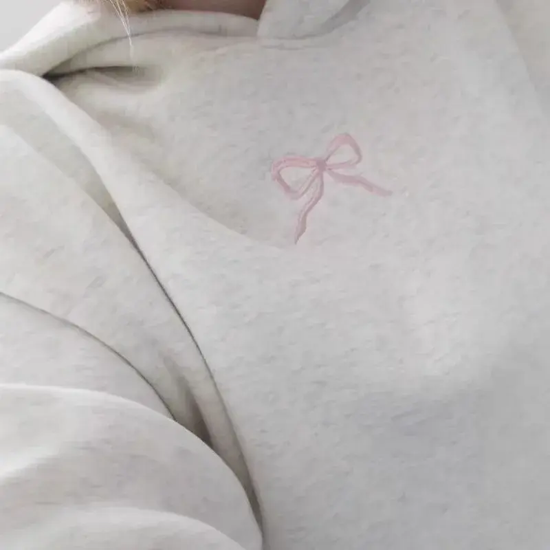 American Style Embroidered Butterfly Knot Hoodie 2024 New Splicing Floral Retro Letter Hooded White Grey Top Women's Wear