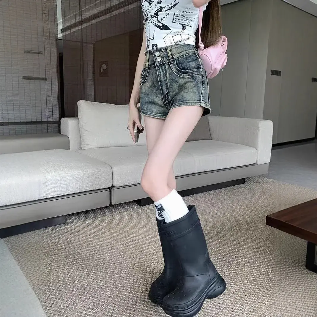 Retro Korean Style Women's Skinny Jeans Shorts Summer New Loose Fashion Brand Cool Short Pants Cotton Made in China