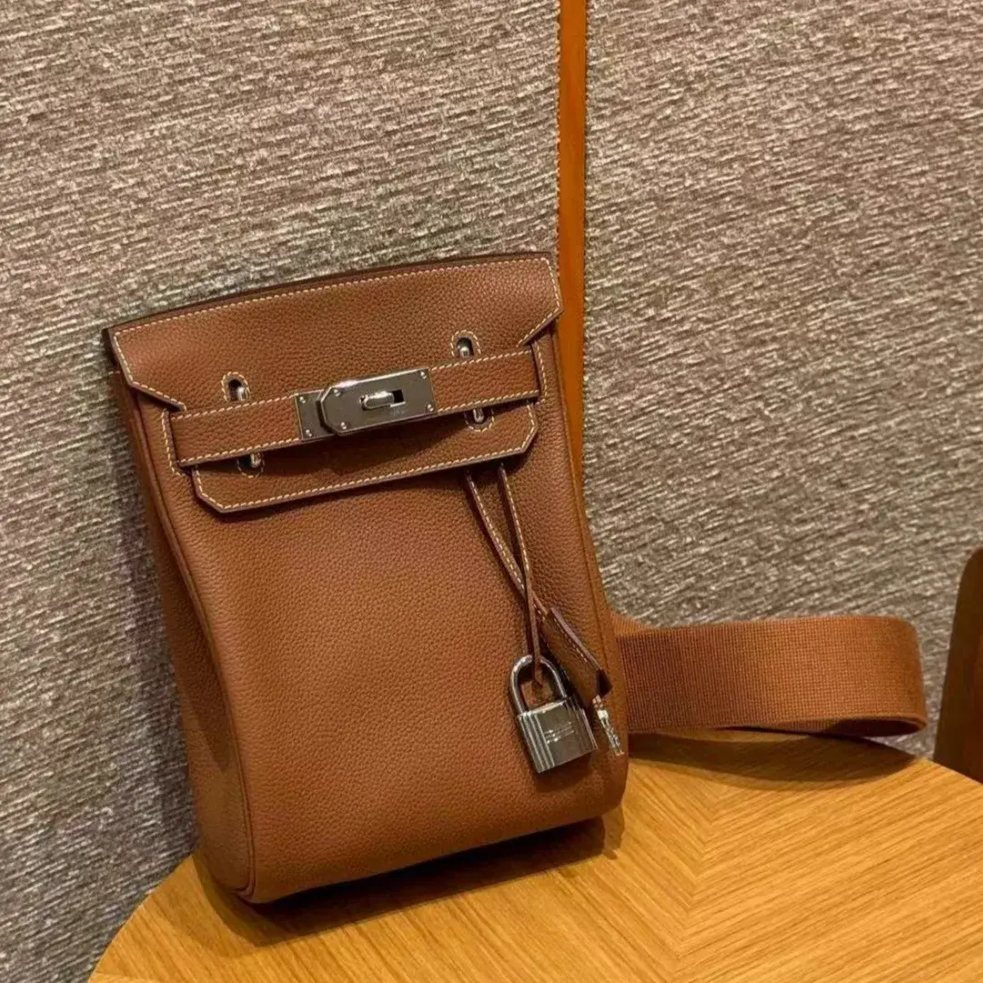 New Women's Crossbody Chest Bag TOGO Top Layer Cow Leather Steel Hardware High Quality Versatile Women's Bag