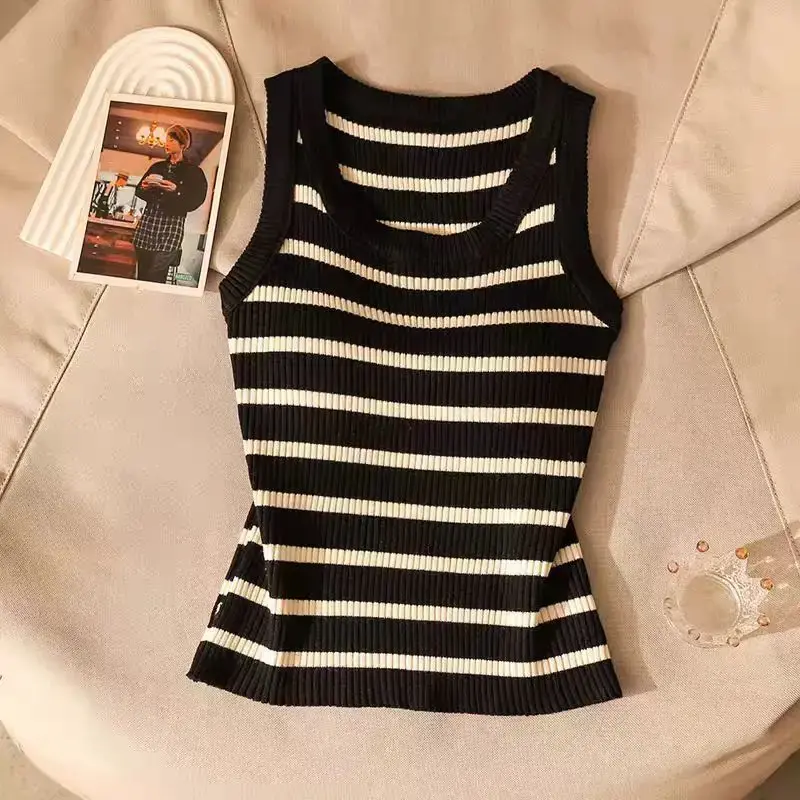 Hot Sale Of The Season New Women's Slim Fit Striped Knitted Tank Top Summer Outdoor Wear Base Shirt Layering Vest Top Fashionabl