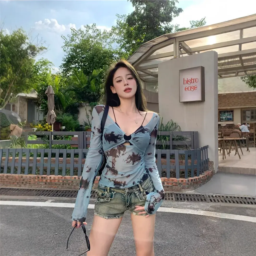 Pure Desire Dyed V-Neck Long Sleeve Mesh T-Shirt Women Early Autumn Sexy Slim Fit Sun Protection Top Two-Piece Set