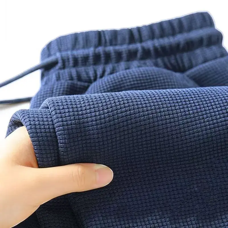 324