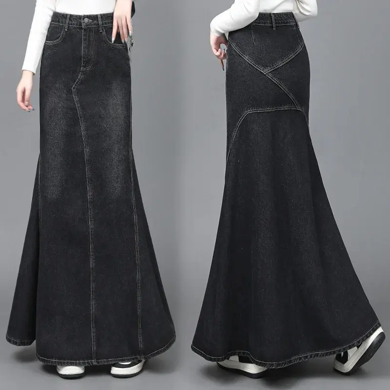 2023 Autumn/winter New Vintage High-waisted Denim Skirt For Women Slimming Hip-hugging Long Skirt Curved Tail Design