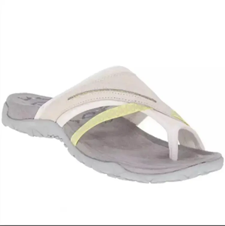 New Cross-Border Women's Flat Bottom Sandals 2021 European And American New Arrival Summer Foreign Trade Plus Size Clip-On Roman