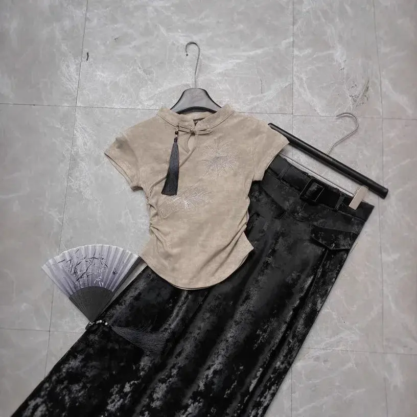 Summer 2025 Women's Slim Fit Embroidered Bamboo Leaf Top Stand Collar Short Sleeve Fashionable Chinese Style T-Shirt