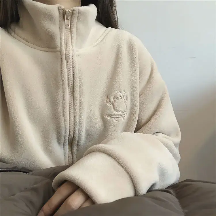 324