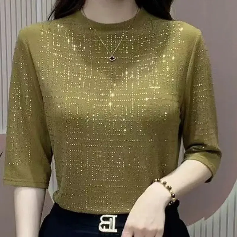 Fashionable Mommy Style Sleeveless T-shirt Pure Color Rhinestone Base Shirt Spring New Women's Fashion Top Casual Crew Neck