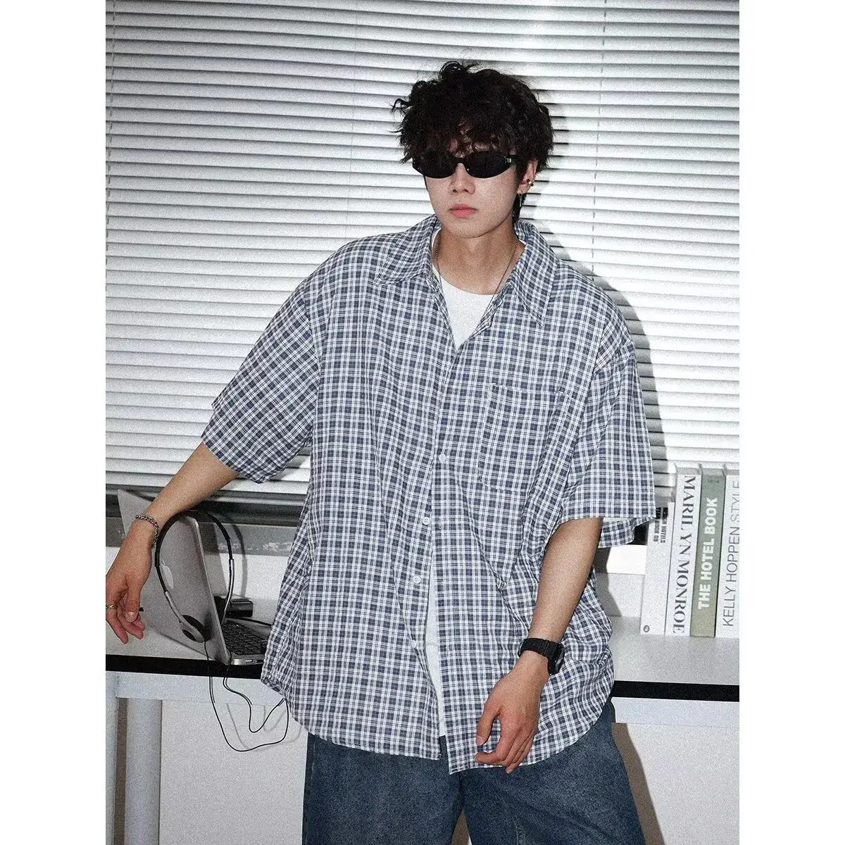 2024 New Summer Japanese Plaid Sleeveless T-Shirt Casual Loose Fit Men's Fashion Trendy Anti-Sunshine Shirt Versatile