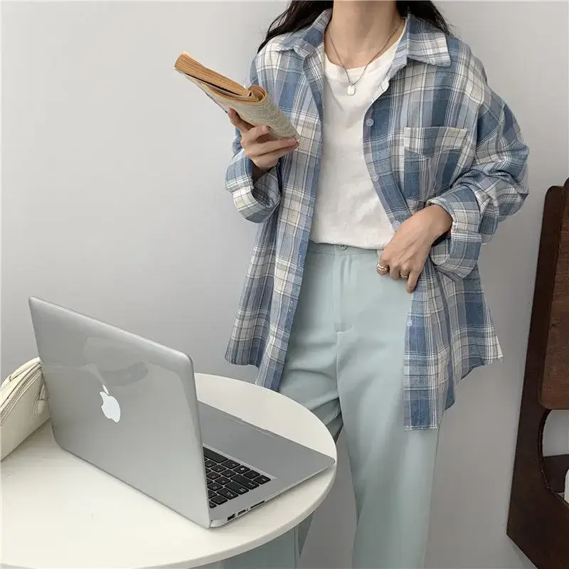 2024 Summer New Loose-Fit Vintage Plaid Shirt Women's Sensibility Niche Spring Autumn Coat Underwear Shirt Button-Up Regular Sle