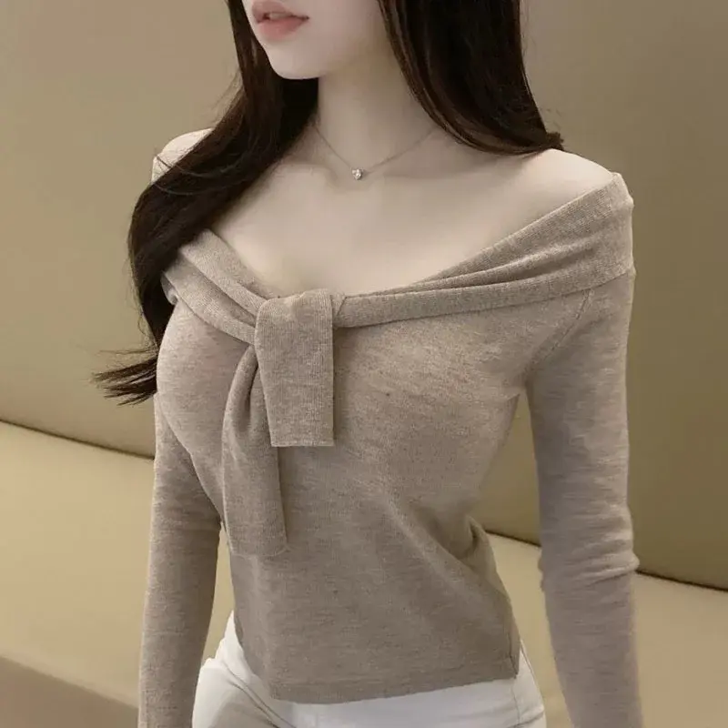 324