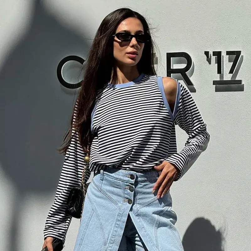 D24TP451 Women's Autumn New Casual Striped Round Neck Off-The-Shoulder Long Sleeve Color Blocking Loose Fit Top