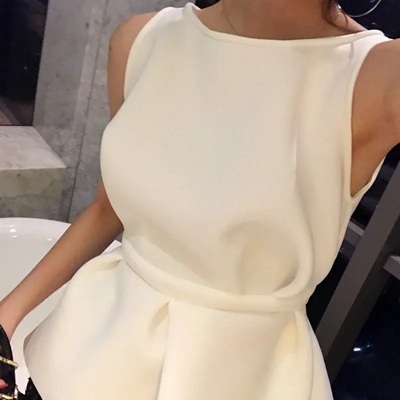 Slimming High Waist Sleeveless Vest Women's Puffy Style Top with Lace Hemline Polyester Fiber Casual Fashion Summer Wear