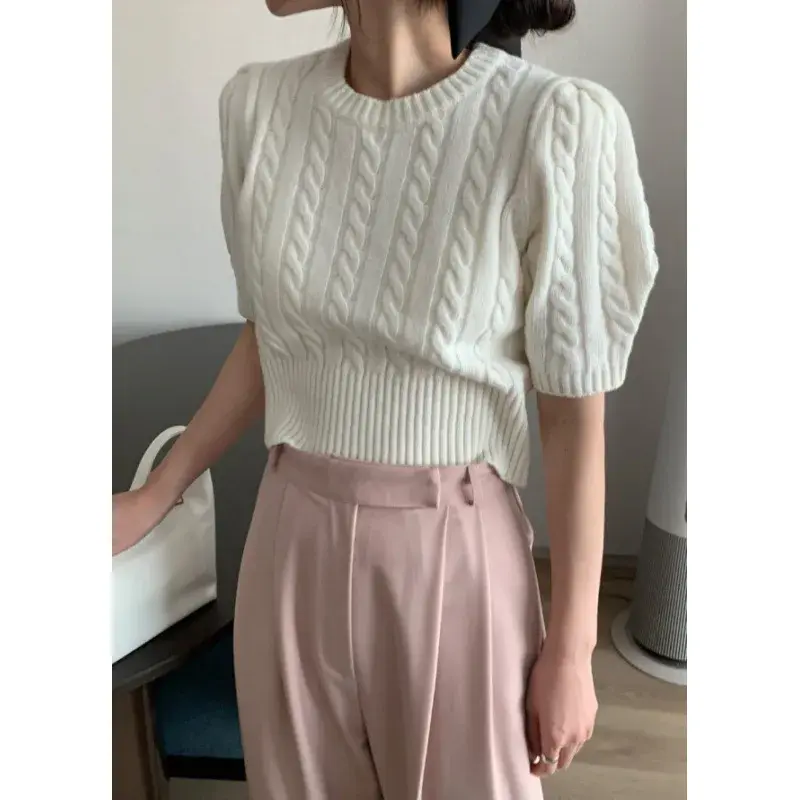 Fashionable Hot Sale Of The Season Women's Crew Neck Short Sleeve Knitted Sweater Bubble Sleeve Twist Knit Top Versatile Spring